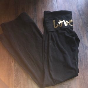 PINK yoga pants!!🌼🌼